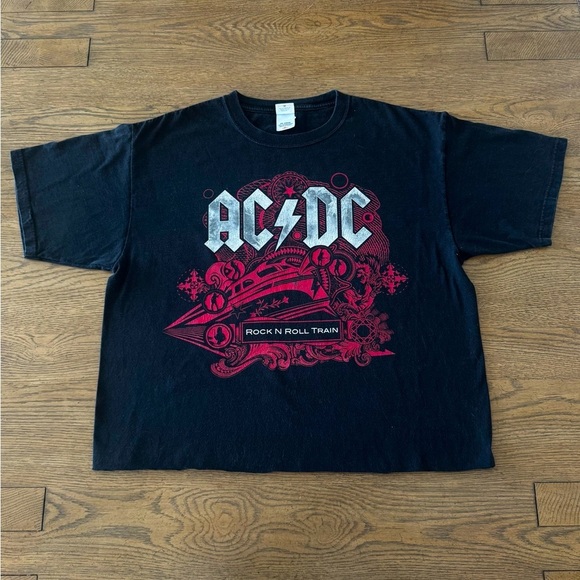 Vintage AC/DC 2008 Black Ice Tour T-Shirt Rock N Roll Train Custom Boxy Cropped - Picture 1 of 6